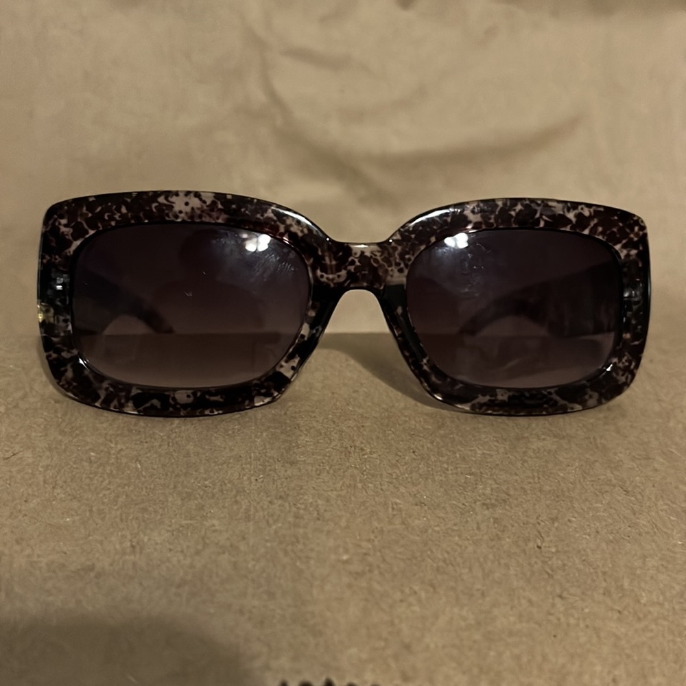 Nine West Rectangular Sunglasses - image 5